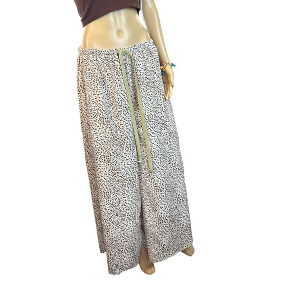 Listicle Pants - Listicle Wide Leg Lounge Pants in Leopard Print Size Small